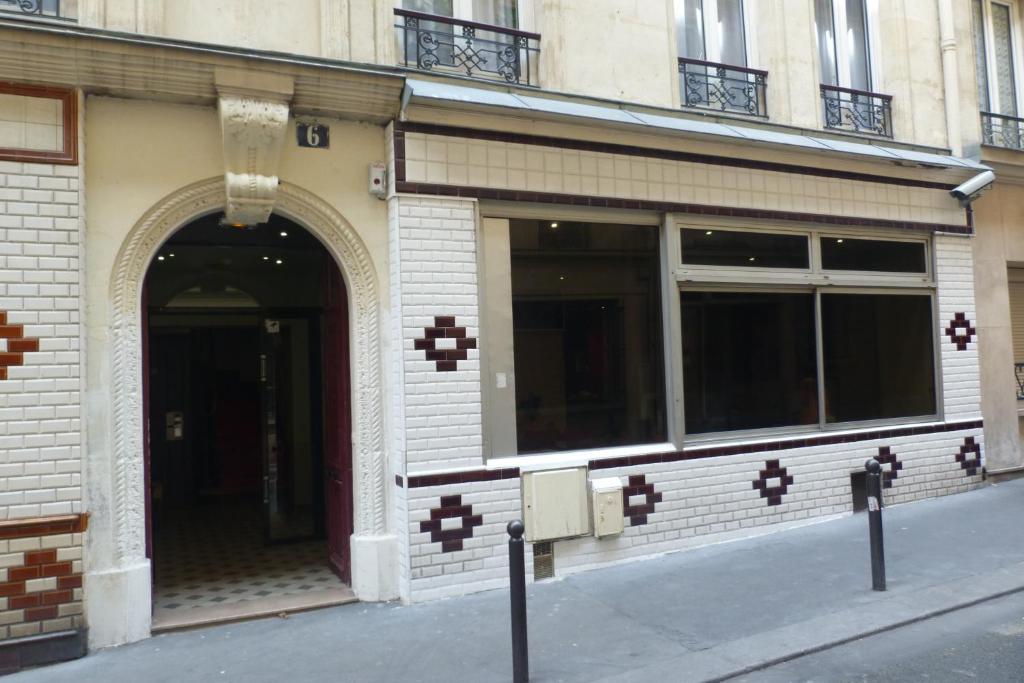 Hotel Du Jura Paris Exterior photo